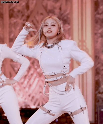 무대에서 좀 치는 류진 | 인스티즈