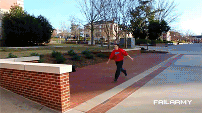 정말 아파보이는 파쿠르 실패 모음 .gif | 인스티즈