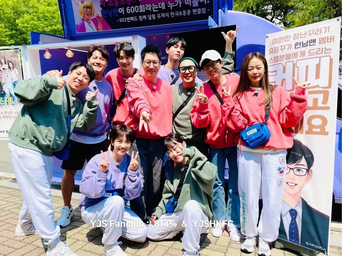 국내 여자아이돌이 유행시킨 포즈...jpg | 인스티즈