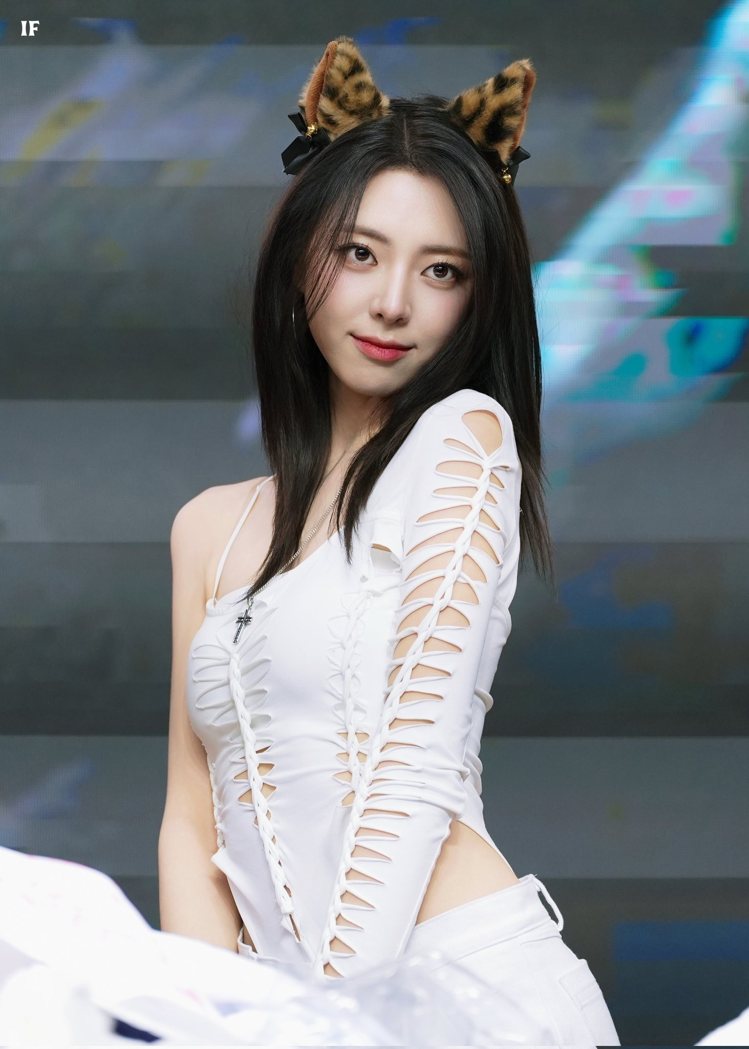 (스압)여자여자한 ITZY 유나.jpgif | 인스티즈