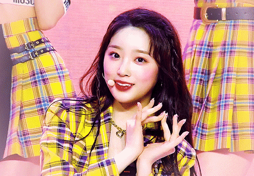 얼른 더 떴으면 하는 신인 여자 아이돌 걸그룹 덕후몰이상 3인방 .gif | 인스티즈