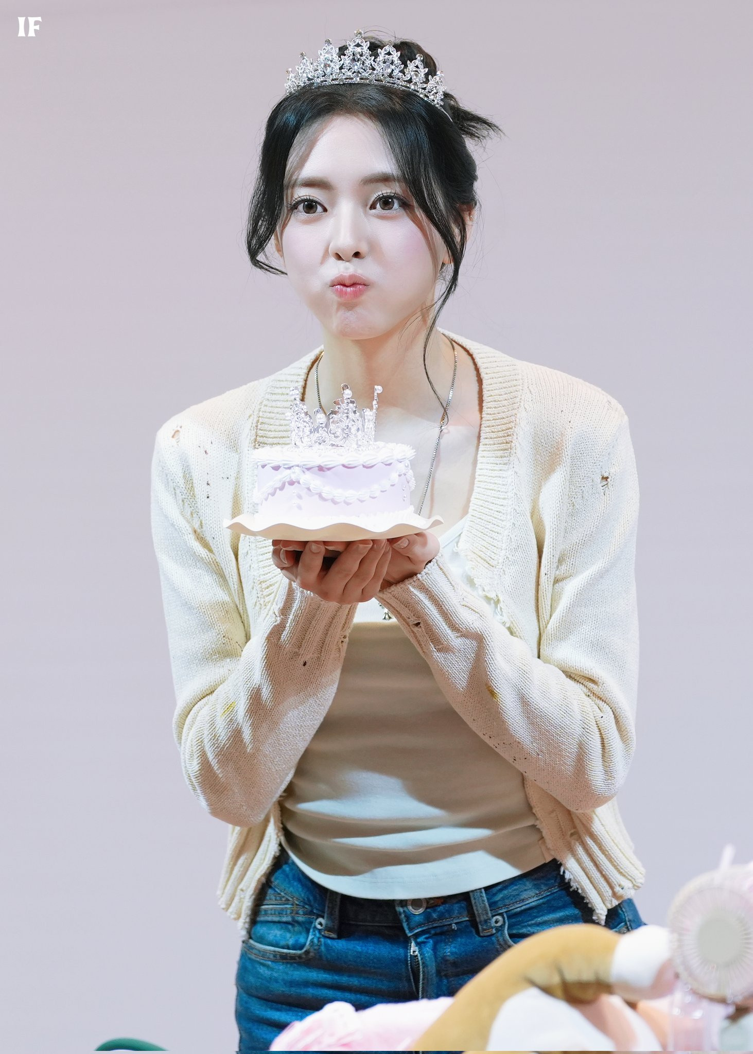 (스압)여자여자한 ITZY 유나.jpgif | 인스티즈