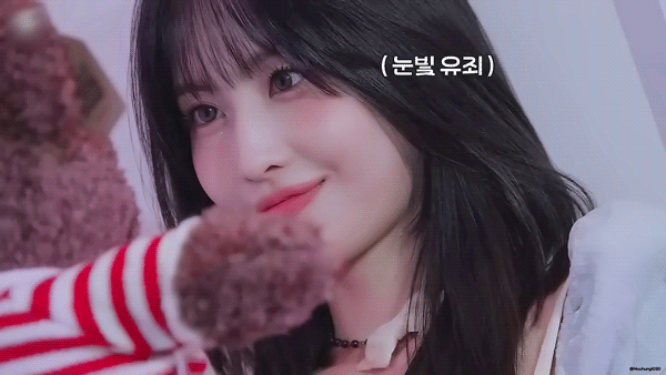 연한 무대의상입고 짱예로운 트와이스.gif | 인스티즈