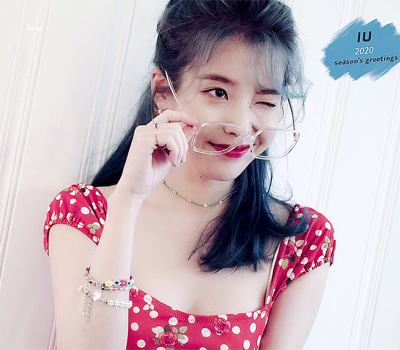 파랑머리 아이유.gif | 인스티즈