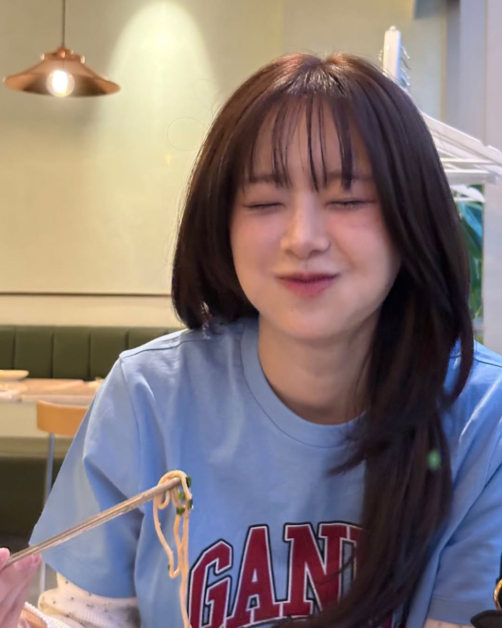 나대서 그렇지 가만보면 이쁜 츄 | 인스티즈