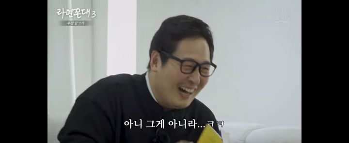 책쓴 저자가 자기책을 보지 못하는 이유 | 인스티즈
