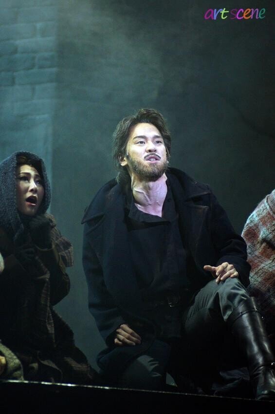 국내 탑 뮤지컬 배우 발성할때 목 상태ㄷㄷ...jpg | 인스티즈