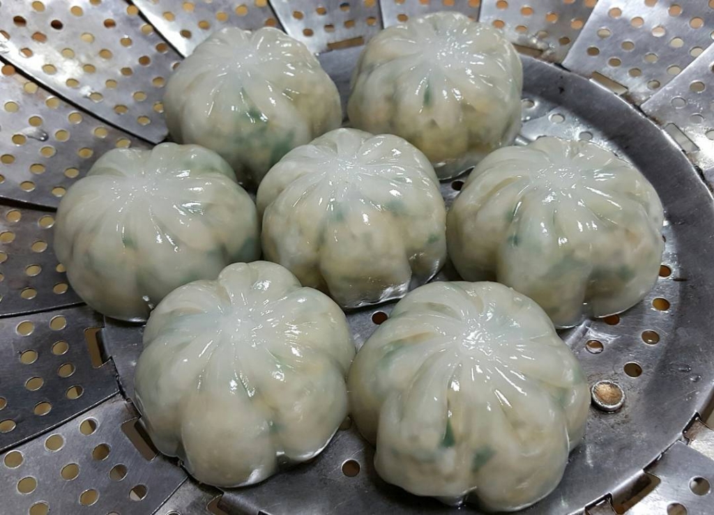 속이 투명하게 비치는 쫀득한 비비고 찰보리감자만두....jpg | 인스티즈