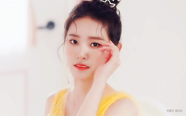 4세대 아이돌 걸그룹들의 비주얼 멤버 쓰리톱 삼각편대 .gif | 인스티즈