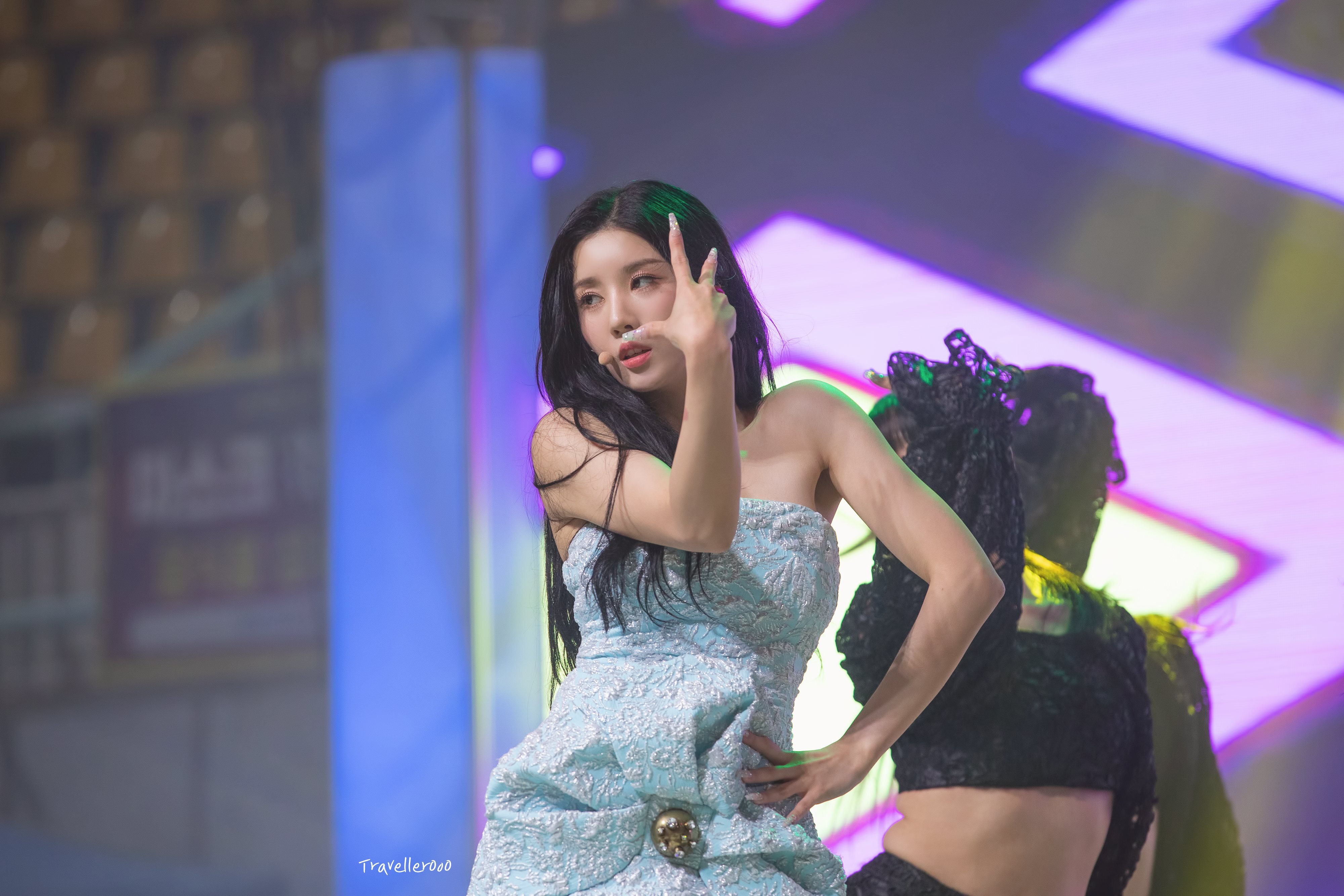 (스압)더 예뻐진 최근 권은비.jpgif | 인스티즈