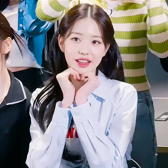 아직도 애기 같은 아이브 장원영.gif | 인스티즈