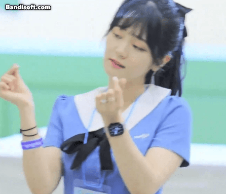 캠에서 나온 스트리머 쵸단 gif | 인스티즈