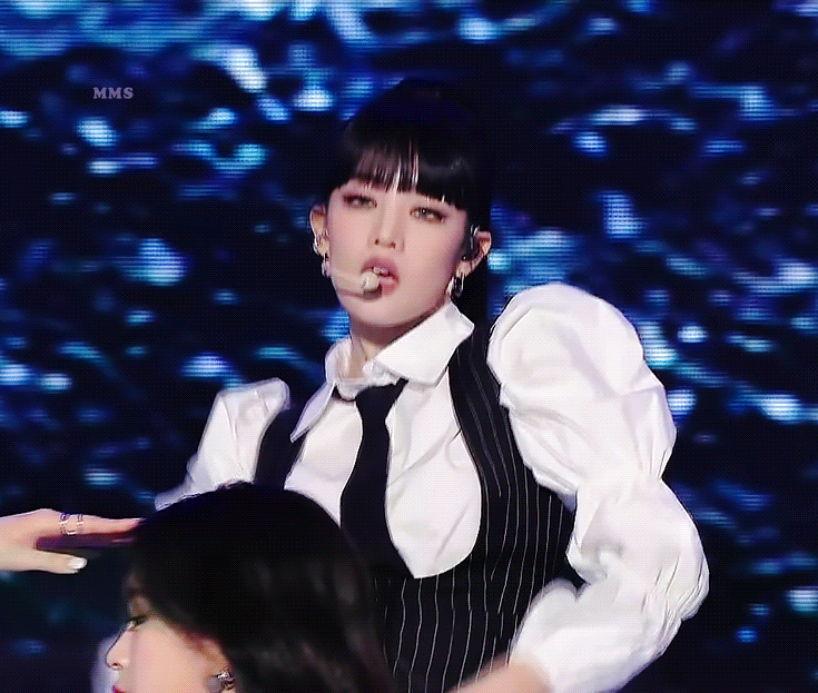 쌍꺼풀 없는 무쌍 여자 아이돌 걸그룹 멤버들 중 최애는?.gif | 인스티즈