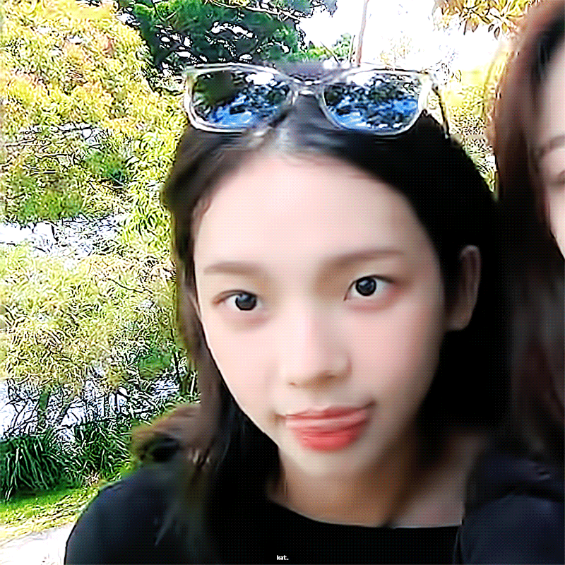 (스압)은근 귀여운 카리나.gif | 인스티즈