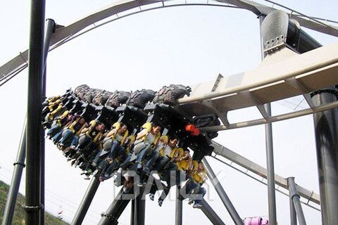 한국에서 제일 무섭다는 롤러코스터.gif | 인스티즈