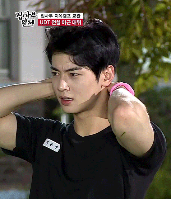 특수부대 출신 유튜버 박중사가 대한민국 외모 원티어 라고 생각한 연예인.jpg (feat 집사부일체) | 인스티즈