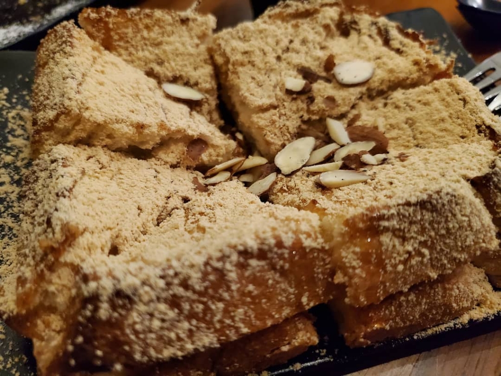 설빙에서 빙수 뺨치게 잘 팔린다는 사이드 메뉴....jpg | 인스티즈