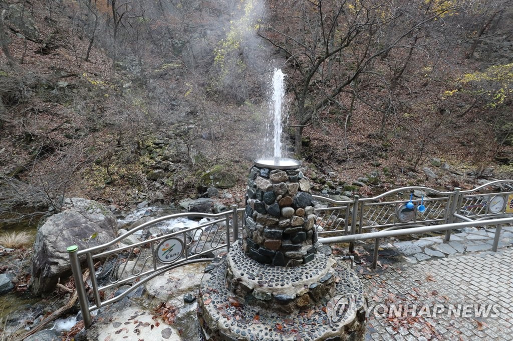 피부가 부들부들 해지는 물좋은 국내 온천들...jpg | 인스티즈