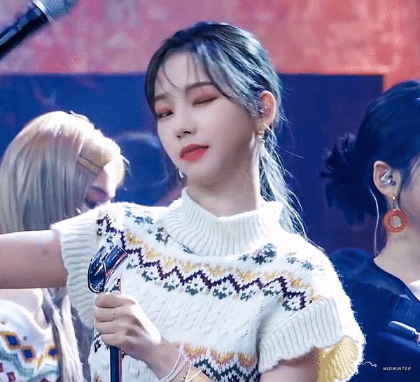 글쓴이 기준 아이돌 얼굴형 끝판왕 레벨... | 인스티즈