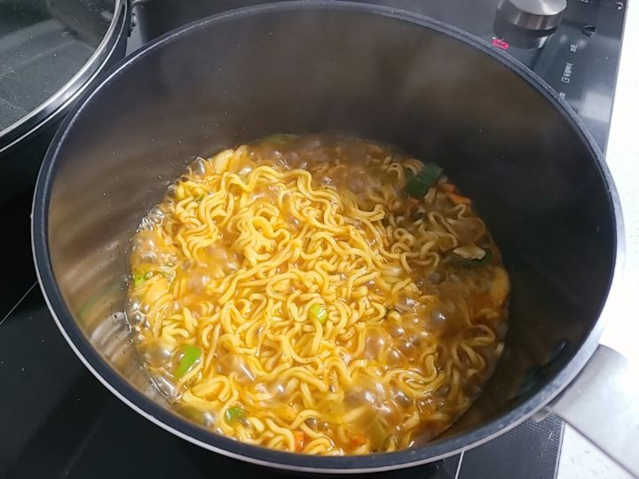 밤 1-3시 사이에 가장 많이 발생하는 사고유형 | 인스티즈