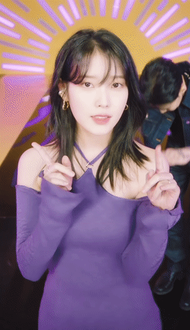 아이유 본인도 이쁘다고 인정했던 날.gif | 인스티즈