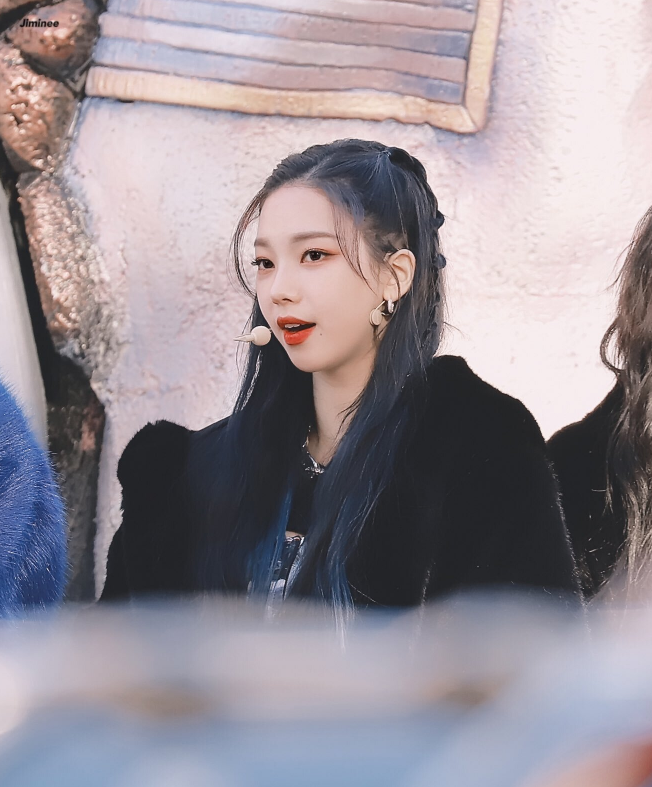 뉴욕에 간 카리나에겐 감동이 있다.gif | 인스티즈