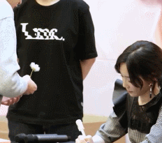 아이돌 팬사인회 웃긴짤 | 인스티즈