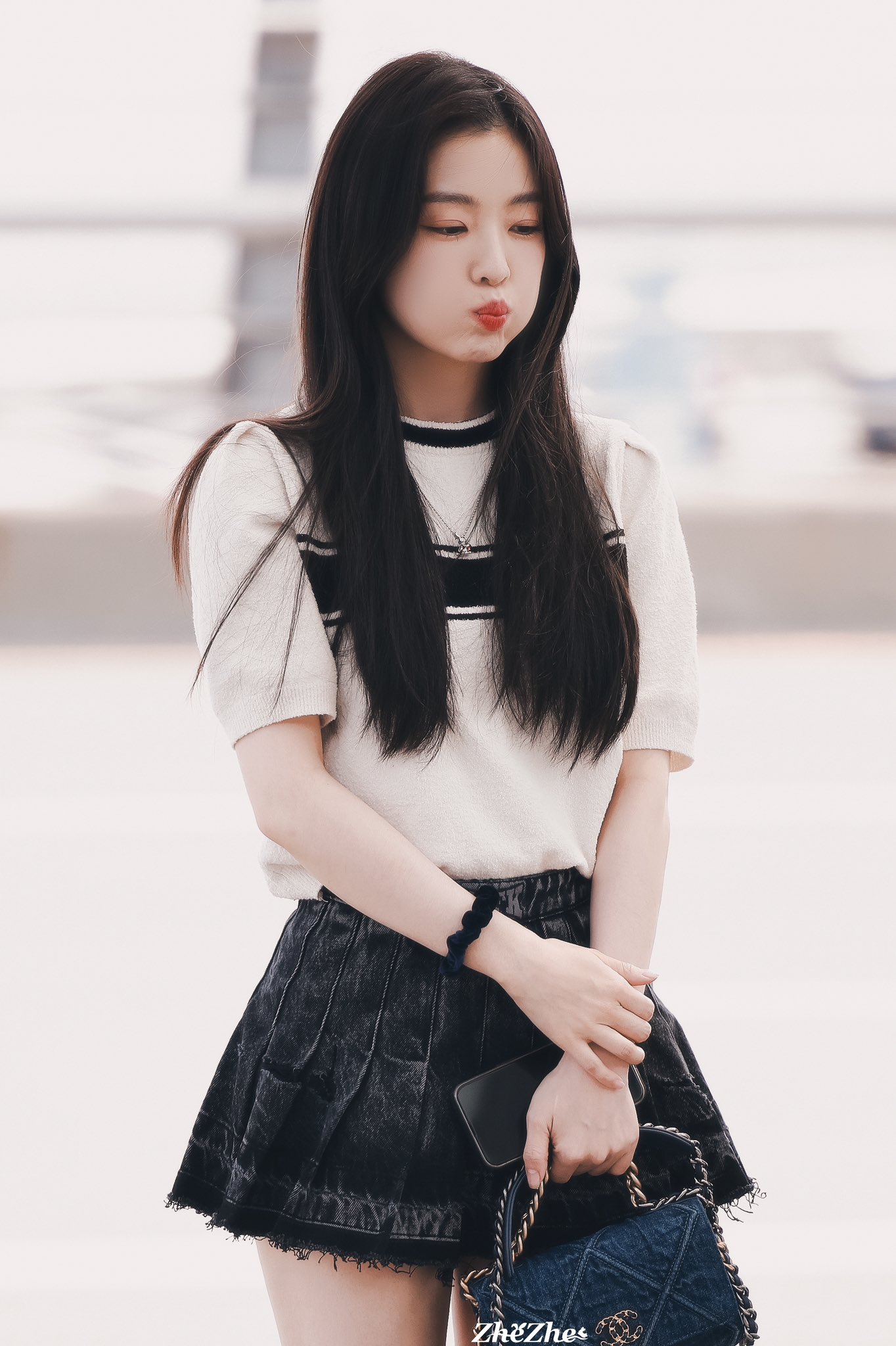최근 공항 출국하는 아이린.jpgif | 인스티즈