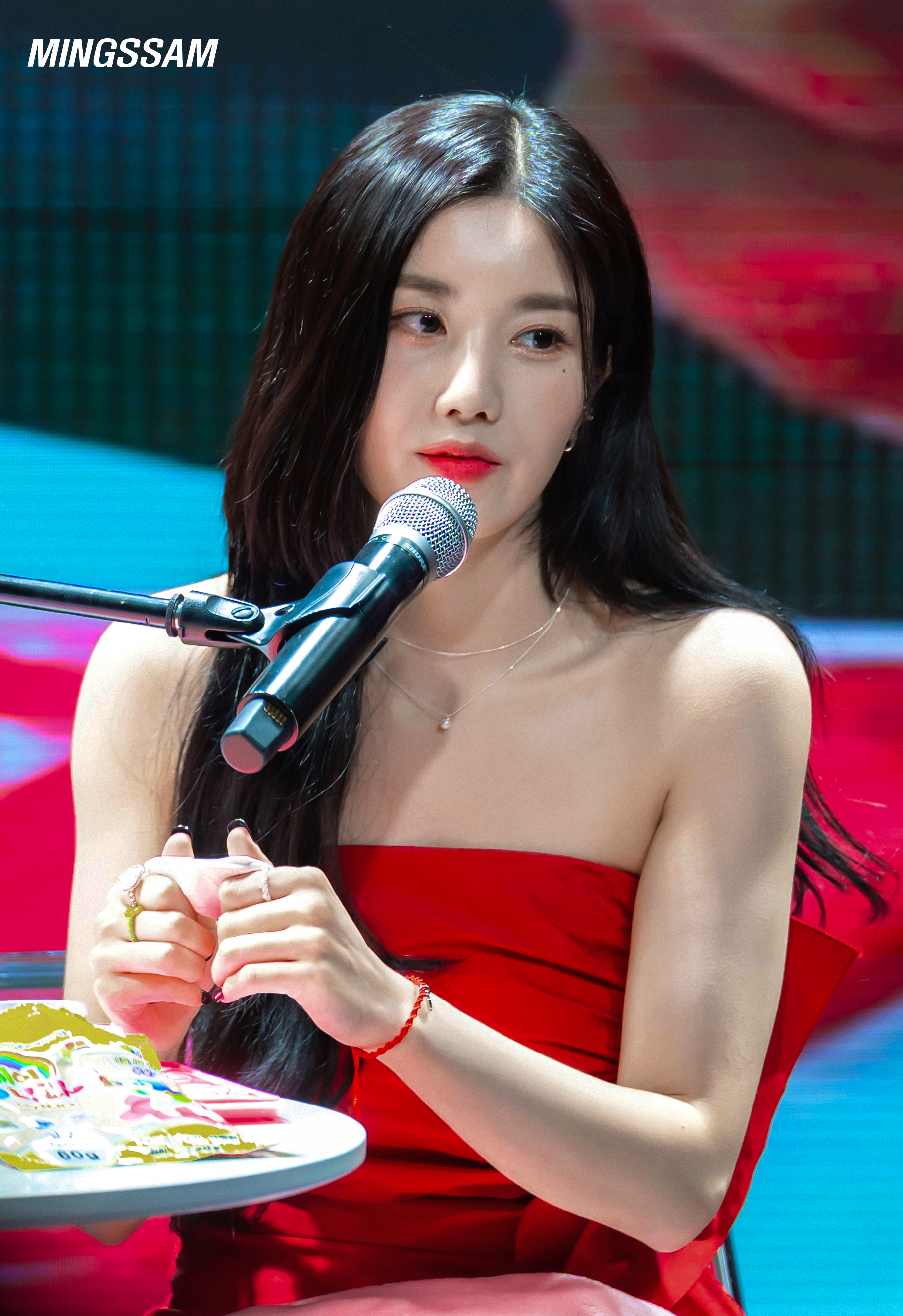 (스압)더 예뻐진 최근 권은비.jpgif | 인스티즈