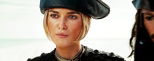 생각보다 엄청 어린 나이에 뜬 배우 .gif | 인스티즈