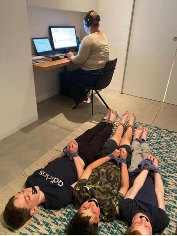 세 아들있는 엄마의 재택 근무 | 인스티즈