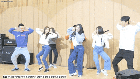 브레이브걸스 컬투쇼 가오리춤.gif | 인스티즈