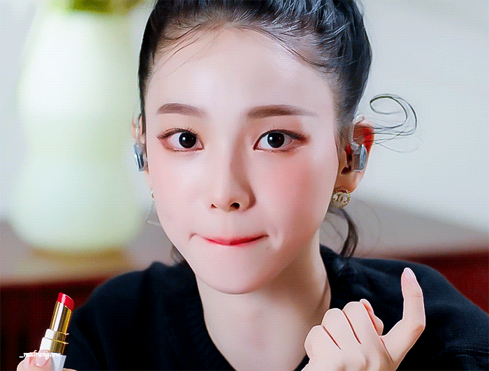 (스압)샤넬 뷰티 카리나 .gif | 인스티즈