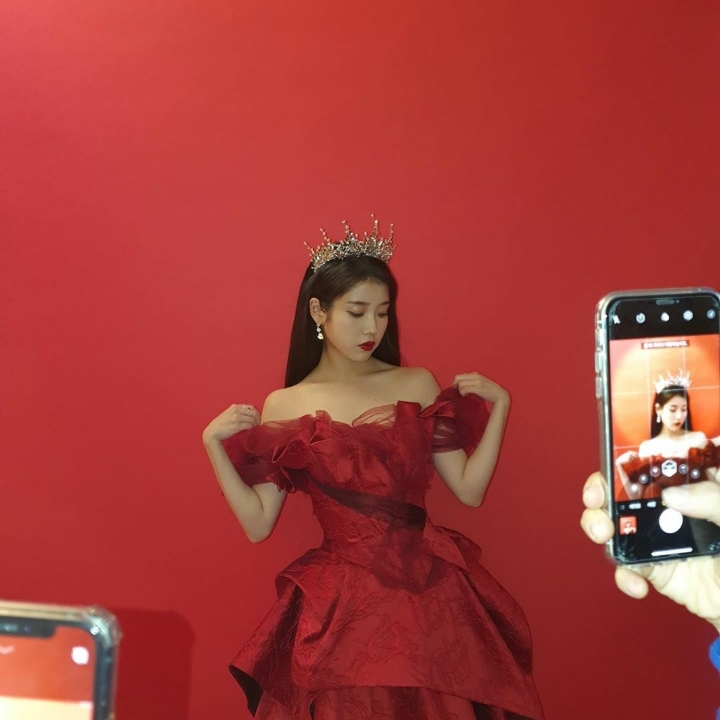 금방 올라온 아이유 인스타그램ㄷㄷ .JPG | 인스티즈