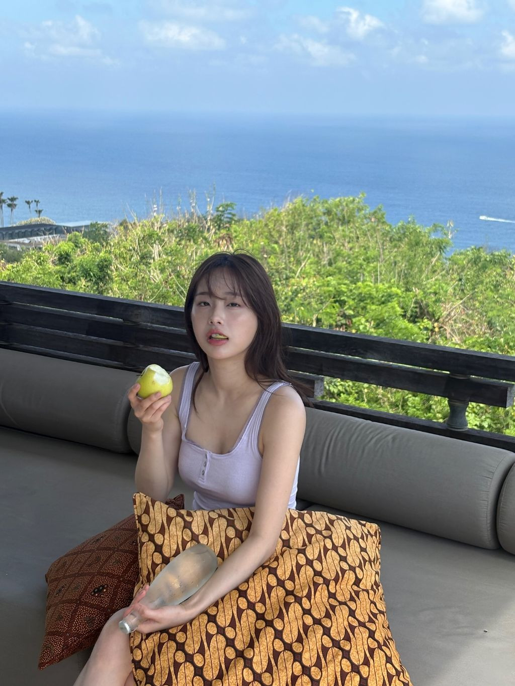 호불호 갈릴법한 청순+섹시한 츄 | 인스티즈