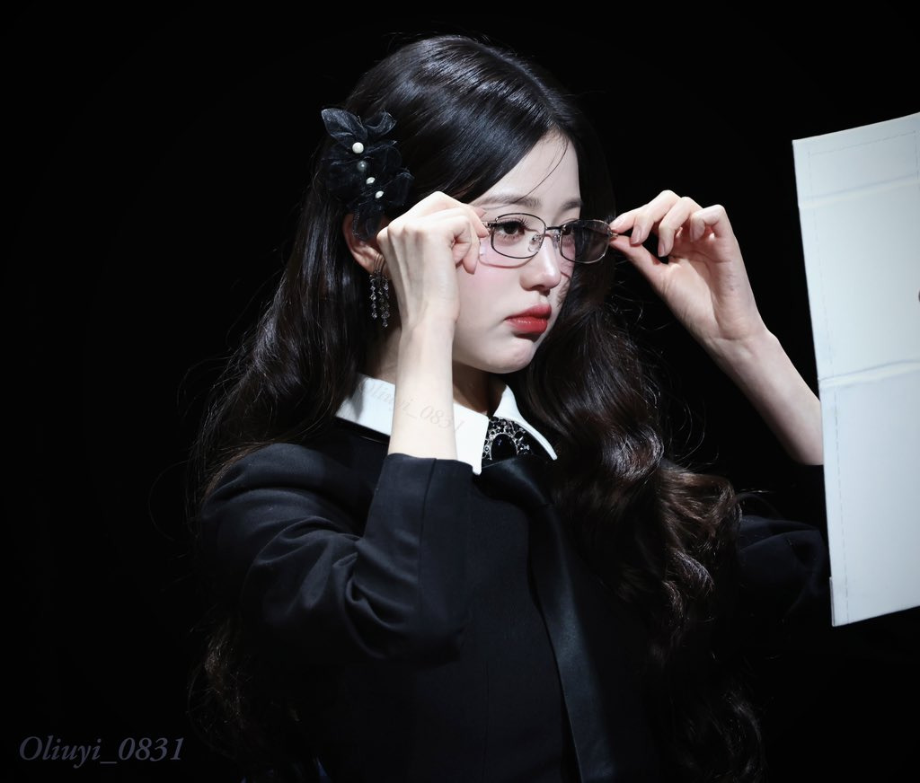 (스압)다라이 살벌한 최근 아이브 장원영.jpgif | 인스티즈