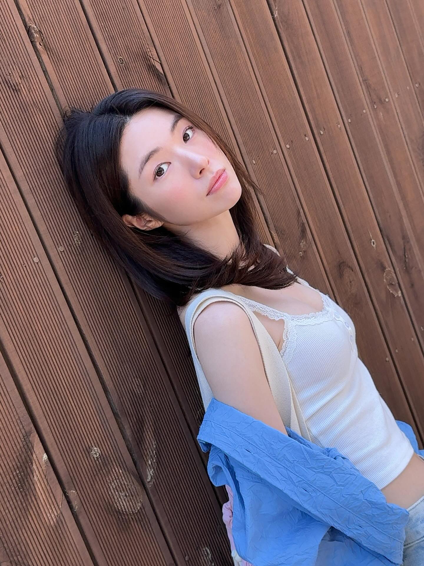 고백하면 받아줄거 같은 배우 하영 근황.jpg | 인스티즈
