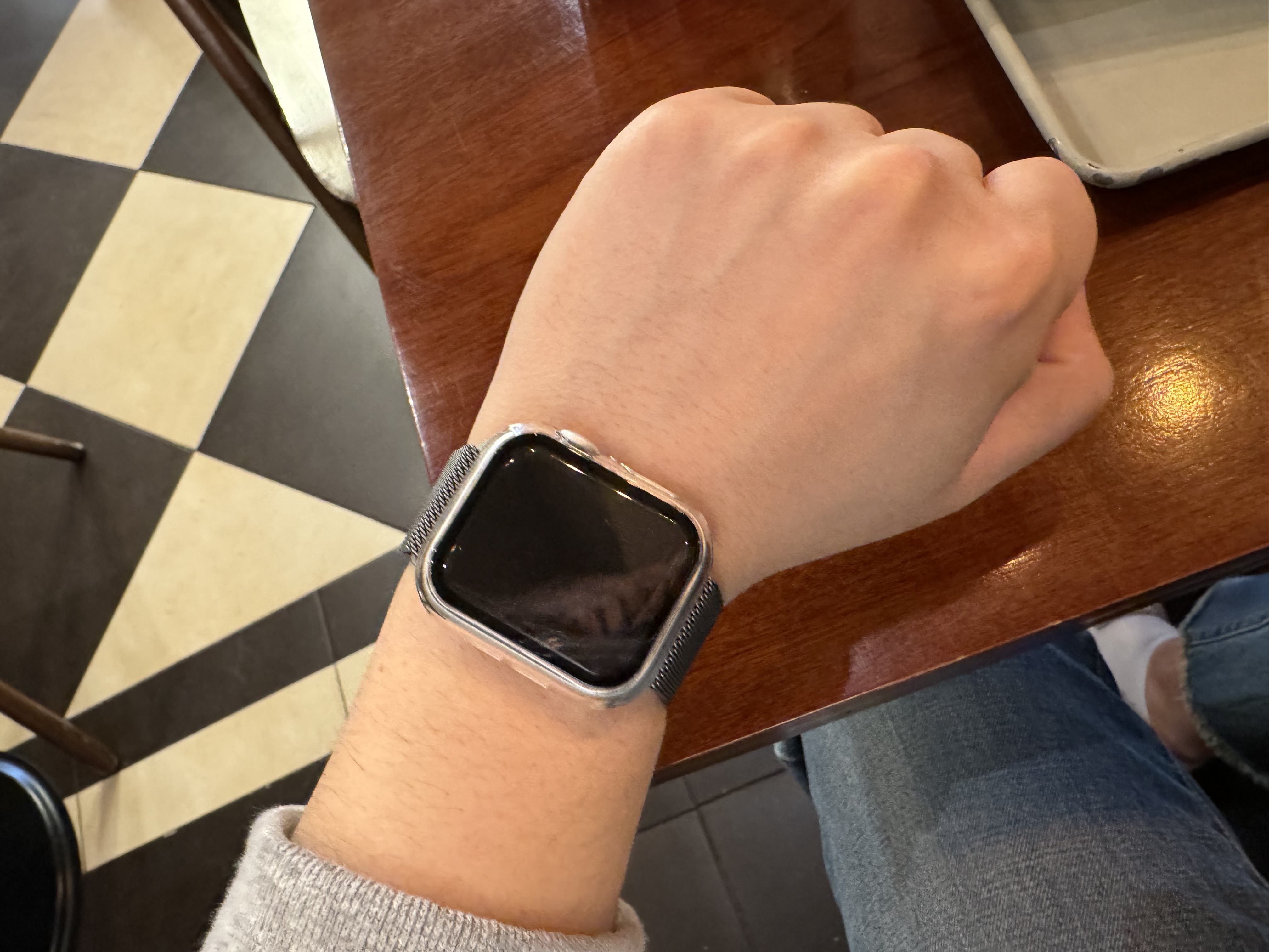 애플워치 남자 사이즈좀 골라주세요!! - 자유게시판 ‥‥‥‥、 - 도탁스 (DOTAX)