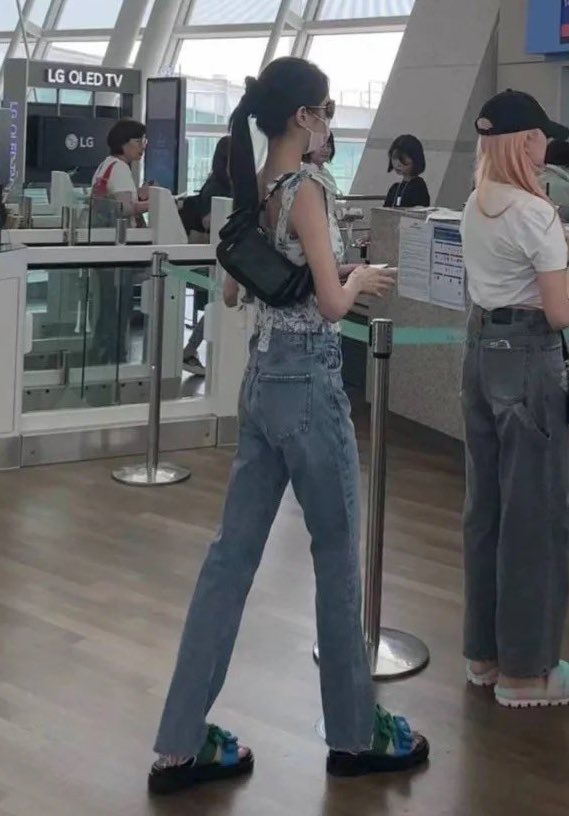 폰카로 찍은 아이브 장원영 실물짤 모음 | 인스티즈