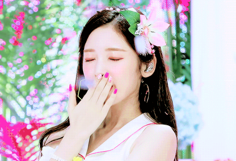 귀엽고 사랑스러운 덕후몰이상 여자아이돌들 .gif | 인스티즈