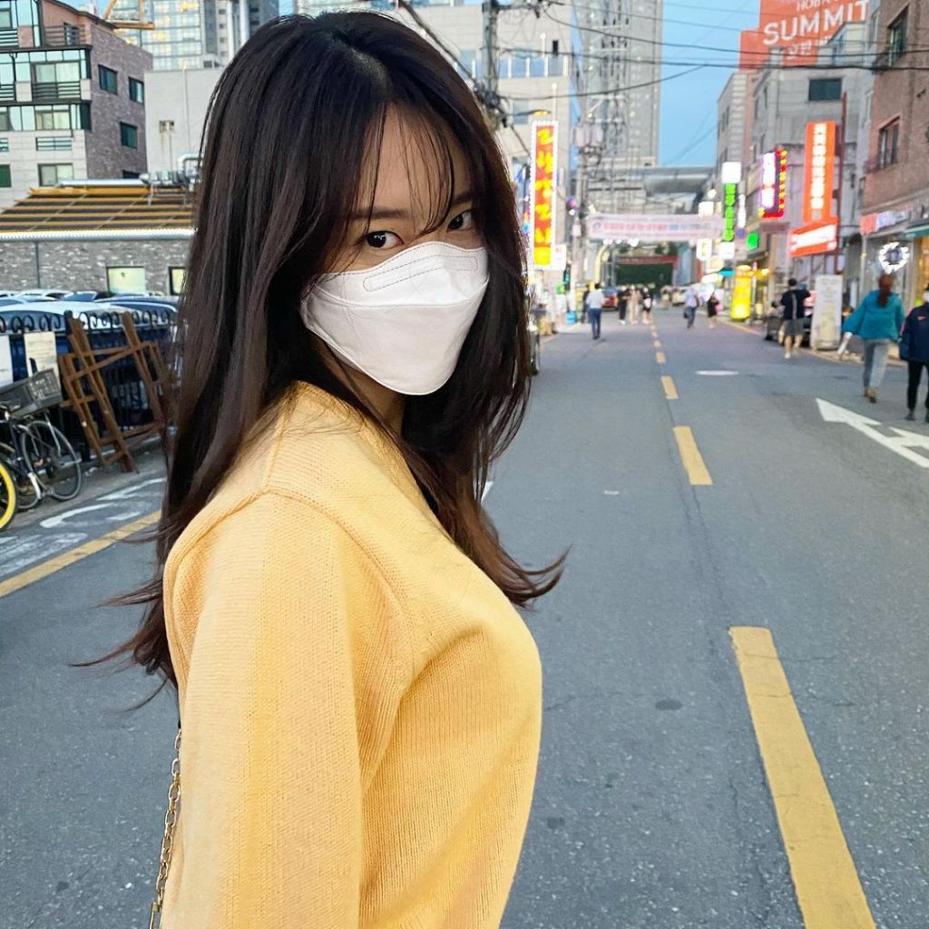 이쁜여자들 마스크쓰고 다니던 시절 | 인스티즈