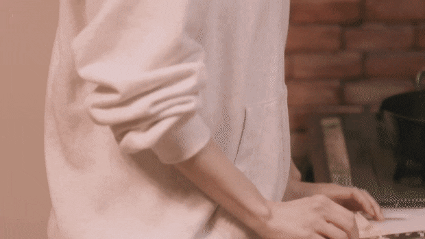 일드에 나온 부대찌개 만들기.gif | 인스티즈