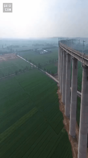 대륙) 세계에서 가장 큰 철도 육교 | 인스티즈