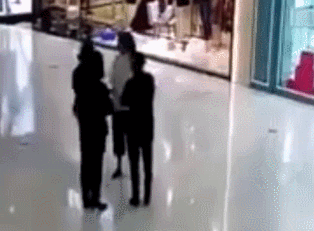 임신한 아내가 뺨 맞는걸 보고 눈 돌아간 남편 | 인스티즈