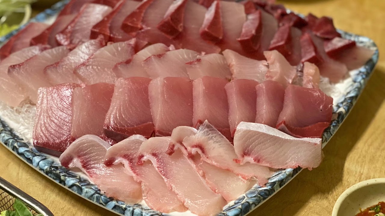 슬슬 사람들 앞에 등장할 준비하고 있는 녀석..JPG | 인스티즈