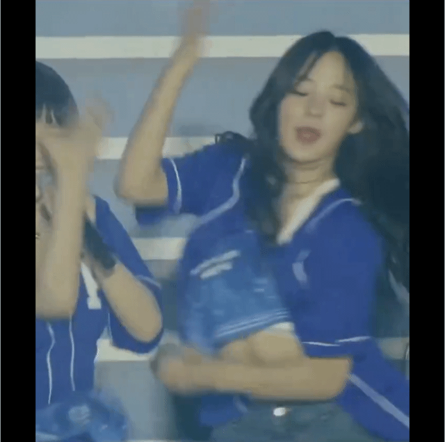 다른 각도에서 찍힌 뉴진스 민지 제구력 .gif | 인스티즈