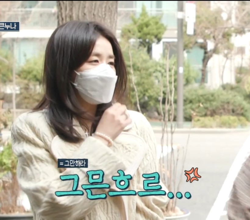 972d8711d797171b79b74b214797706487b850e9