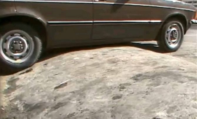 80년대 자동차 방지턱 수준 | 인스티즈