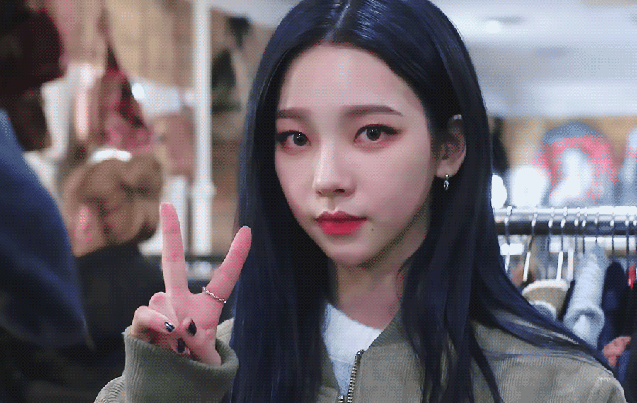 뉴욕에 간 카리나에겐 감동이 있다.gif | 인스티즈