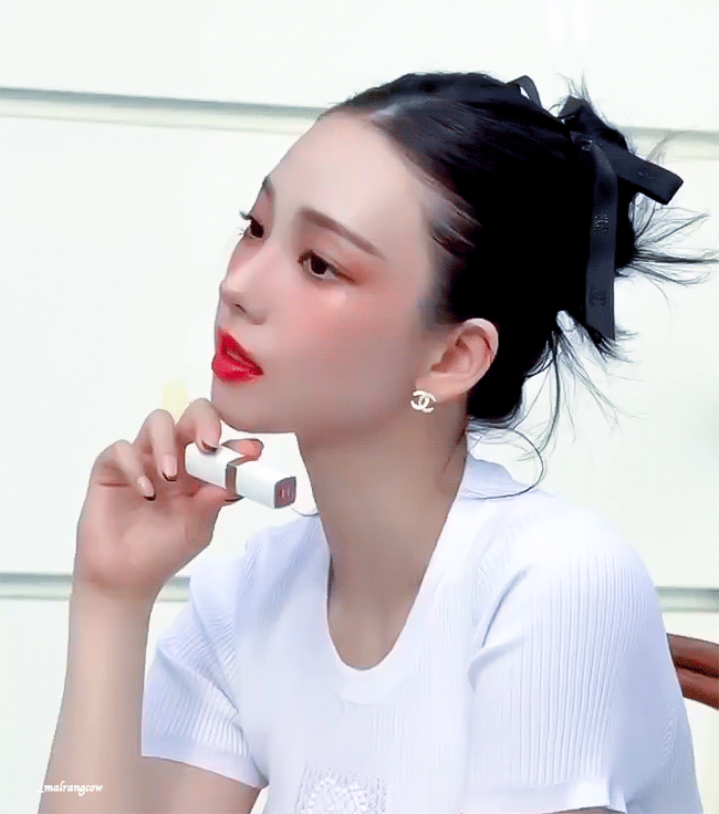 (스압)샤넬 뷰티 카리나 .gif | 인스티즈